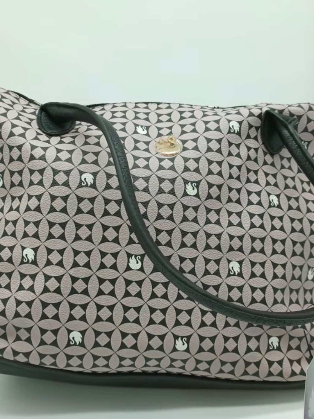 Gloria Vanderbilt Pink & Black Geometric Monogram Tote Bag - NWT